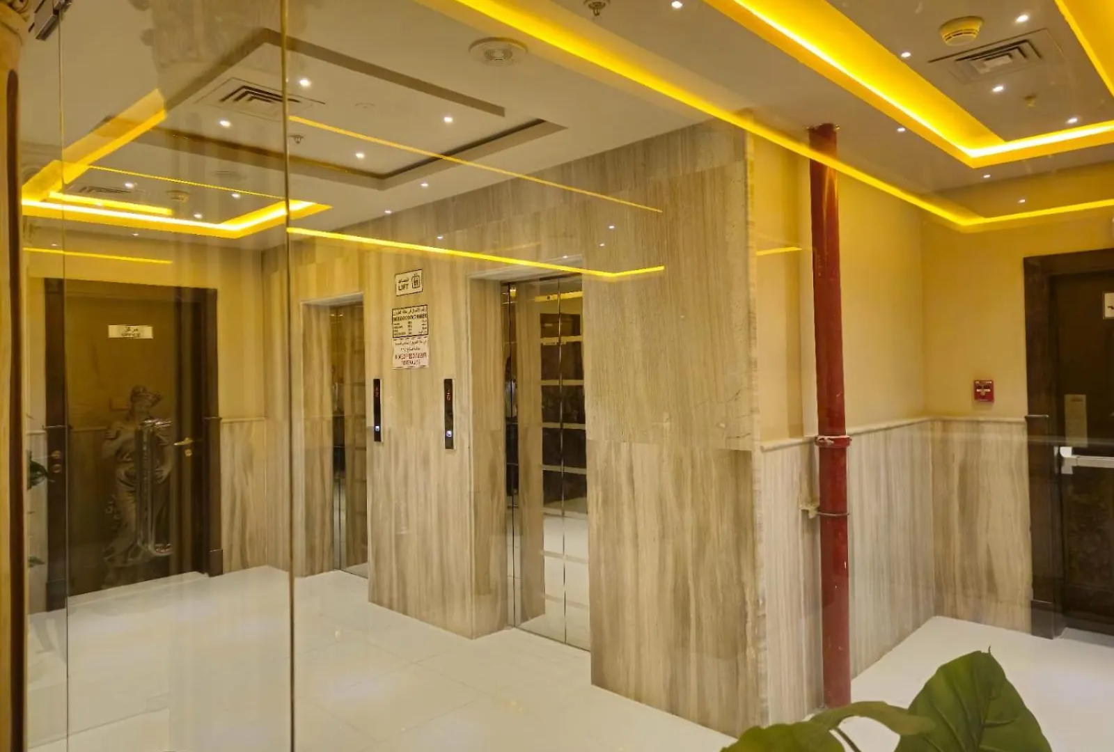 Apartment Al Manara Premium Shk Zayed Studio Dubai